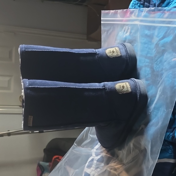 Bearpaw mid calf blue boots - Picture 2 of 3
